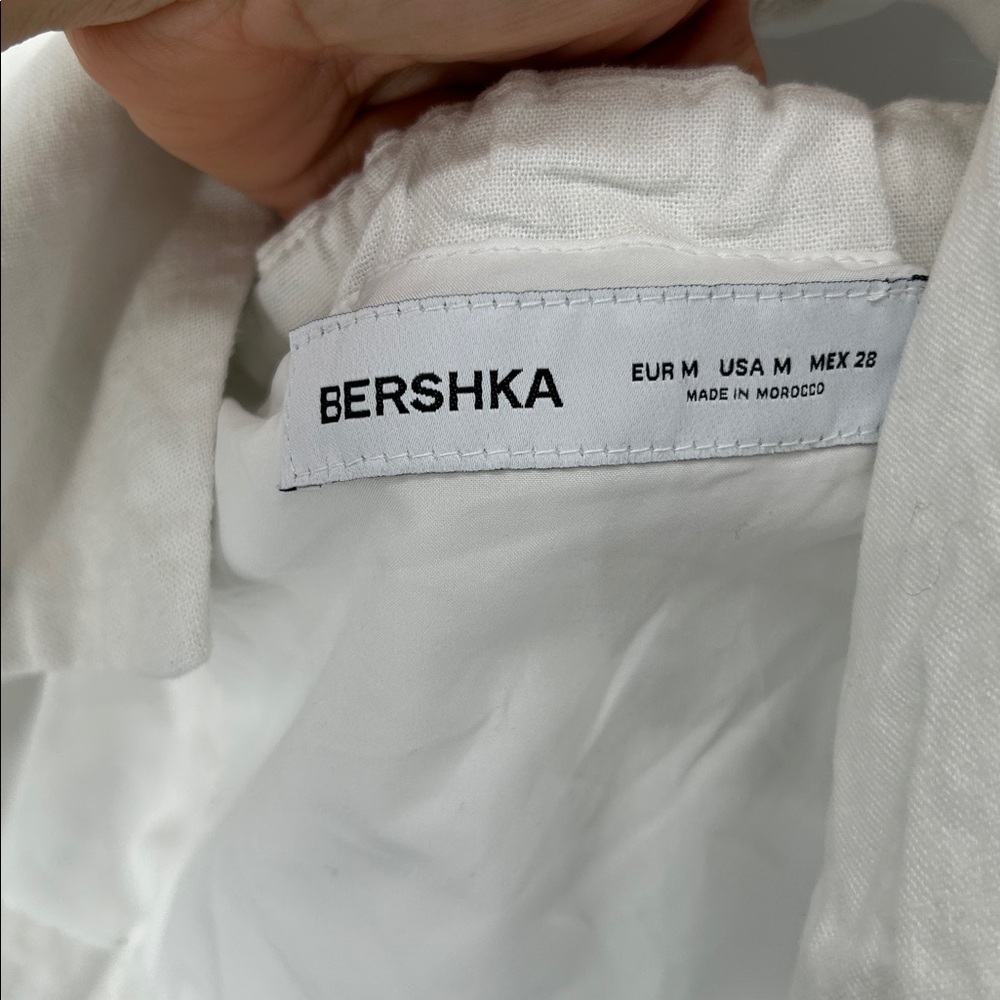 Bershka women’s Linen Blend Halter Crop Top Button Front White Size M - Picture 4 of 8
